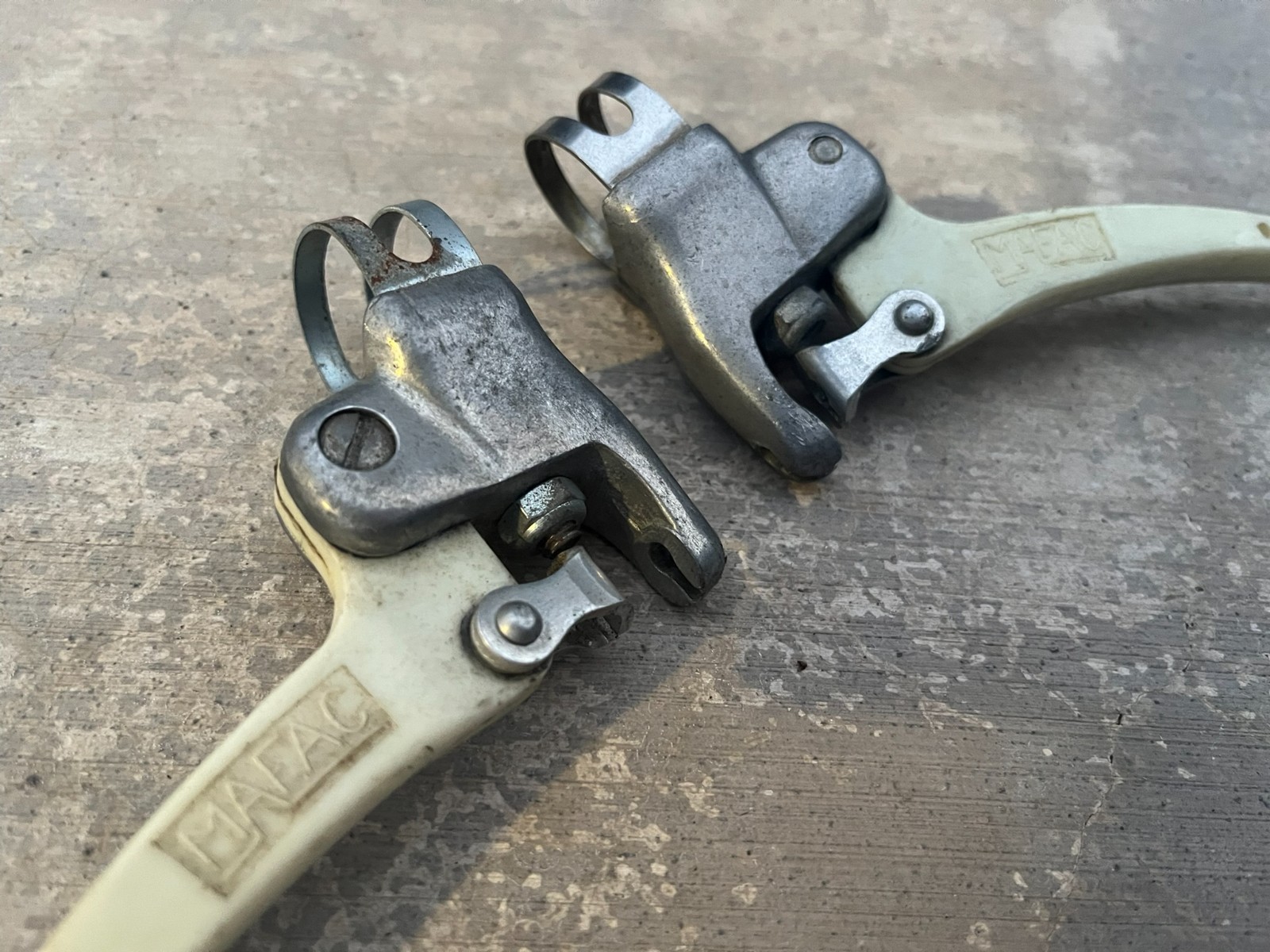Mafac Guidonnet Touring Brake Levers | 23.8 mm / VGC / Made in France