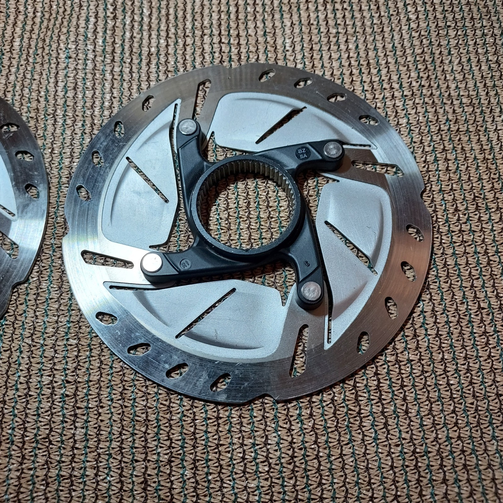 (2) 140mm Shimano Ultegra SM-RT800-SS Disc Brake Rotors
