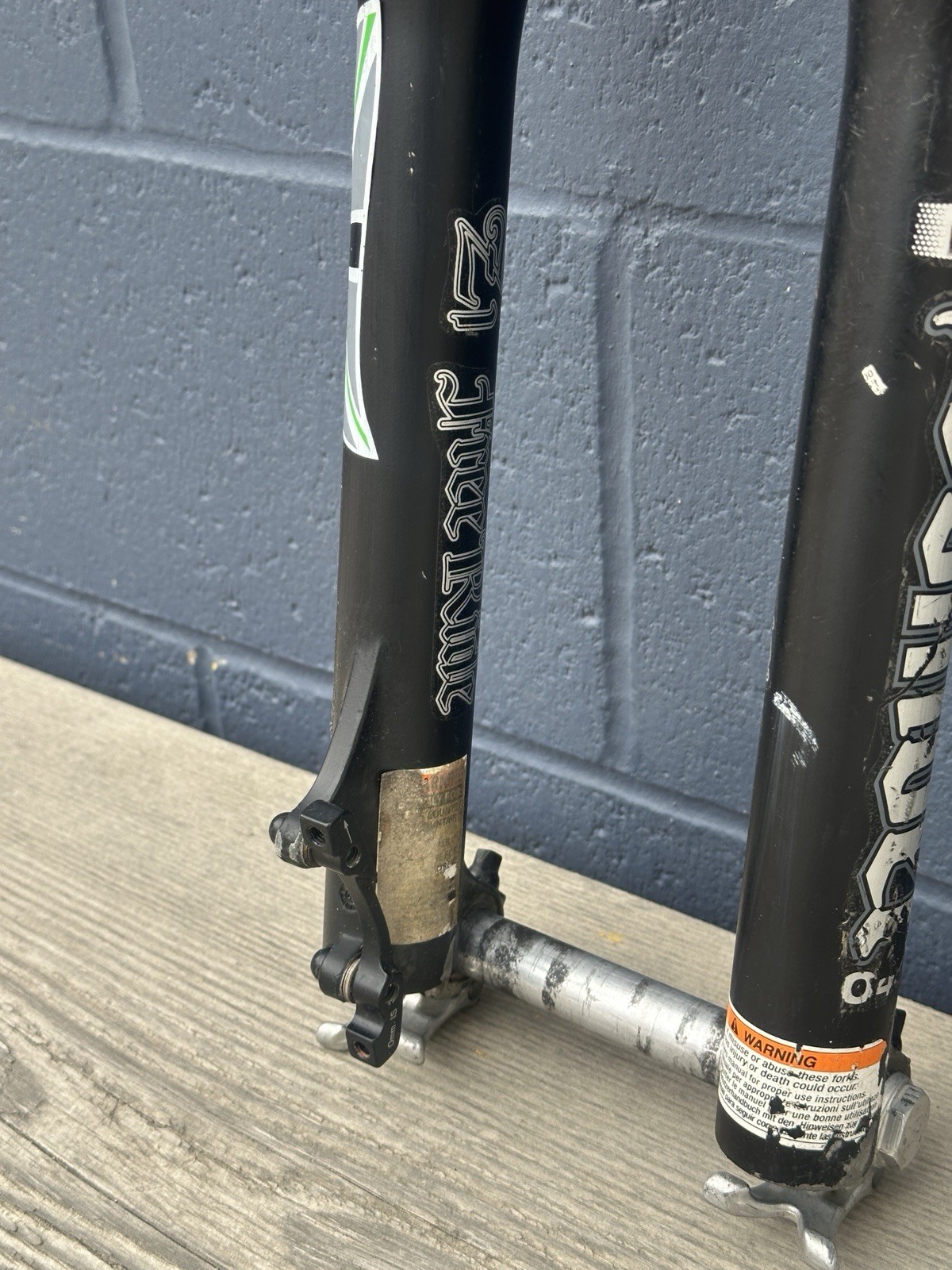 Marzocchi Bomber Z1 Freeride Fork 130mm 20mm Thru Axle 1 1/8 Disc MTB