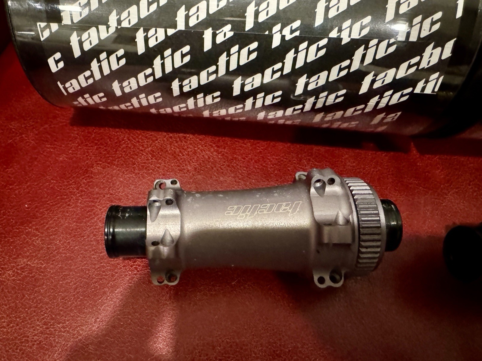 Tactic Racing TR01 Road Hubset With XDR Freebody Excellent Condition 24 Holes