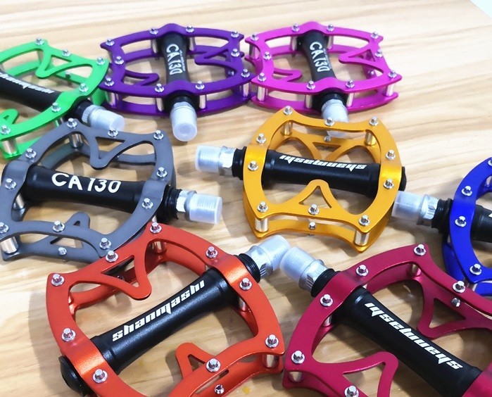 Aluminum Road MTB Mountain Bike XC Bicycle Pedal BMX Flat Pedals Bearings 1 pair