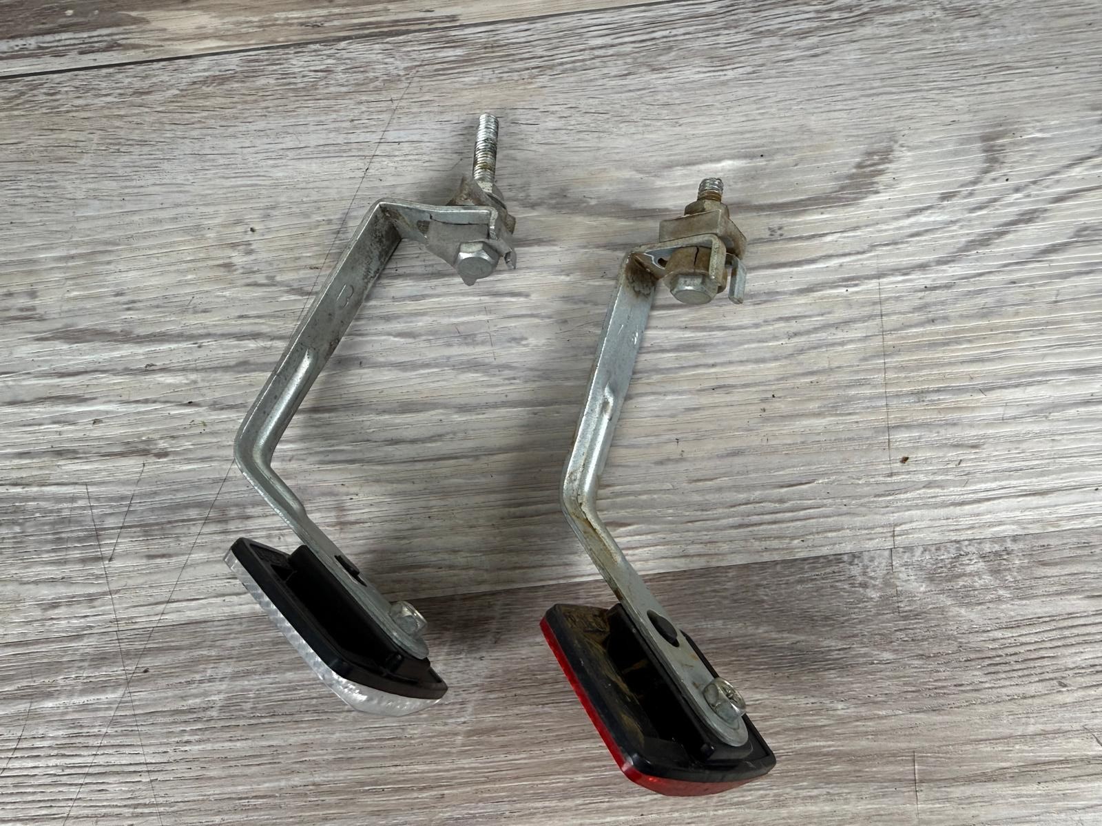 Vintage Cat Eye Reflector Set with Mounting Brackets RR-180-BT Made in Japan