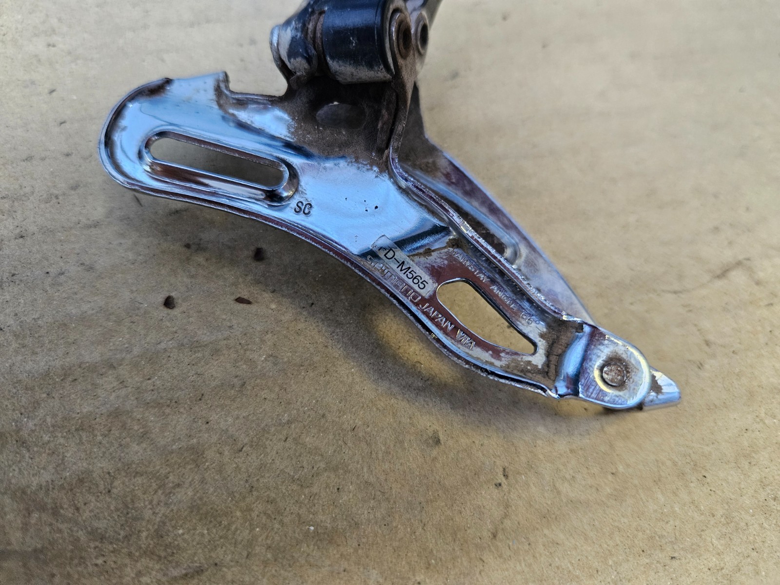 Shimano Deore LX Front Triple Derailleur 31.8mm Clamp Bottom Pull FD-M565 Japan
