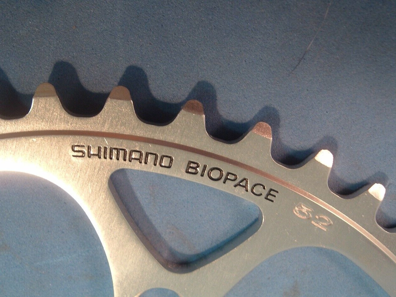 Shimano 600 52T Biopace LD Road NEW / NOS Chainring Oval- 6/7/8/9-Spd-130MM-Mint