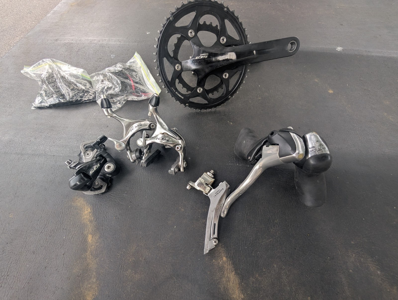 Shimano 105 5700 / Ultegra 6700 Mixed 10 Speed Road Groupset w/ Cassette & Chain