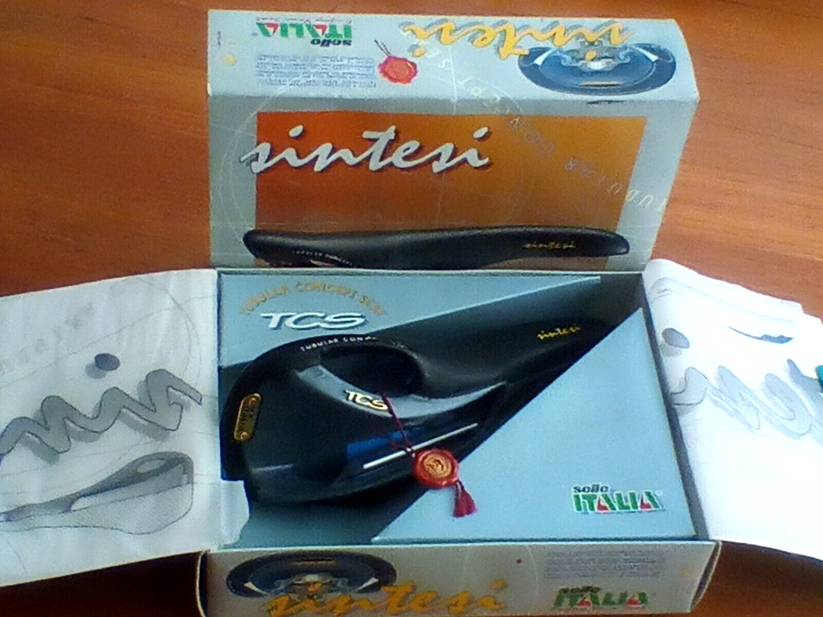 NOS Selle Italia Sintesi T.C.S 220g Black Leather Saddle Vintage Bicycle Parts