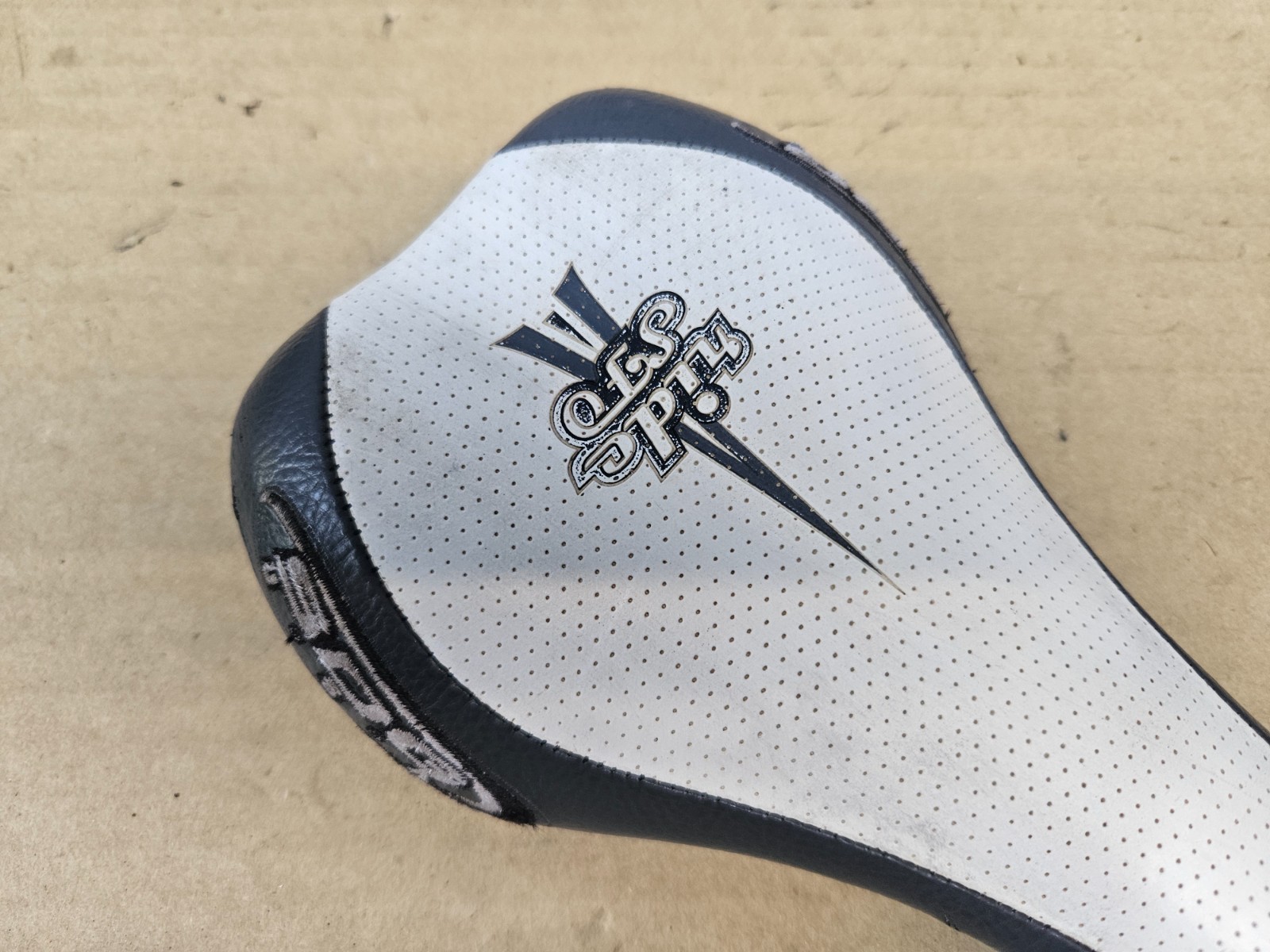 SDG I Fly Carbon Fiber I Beam Saddle Road Mountain Bike 166g White