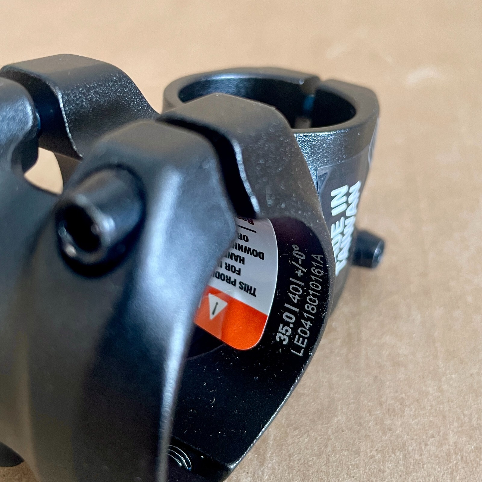 Dimension Trail Stem 40mm Clamp 35mm +/- 0 Deg 1 1/8″ Blk Aluminum Mountain