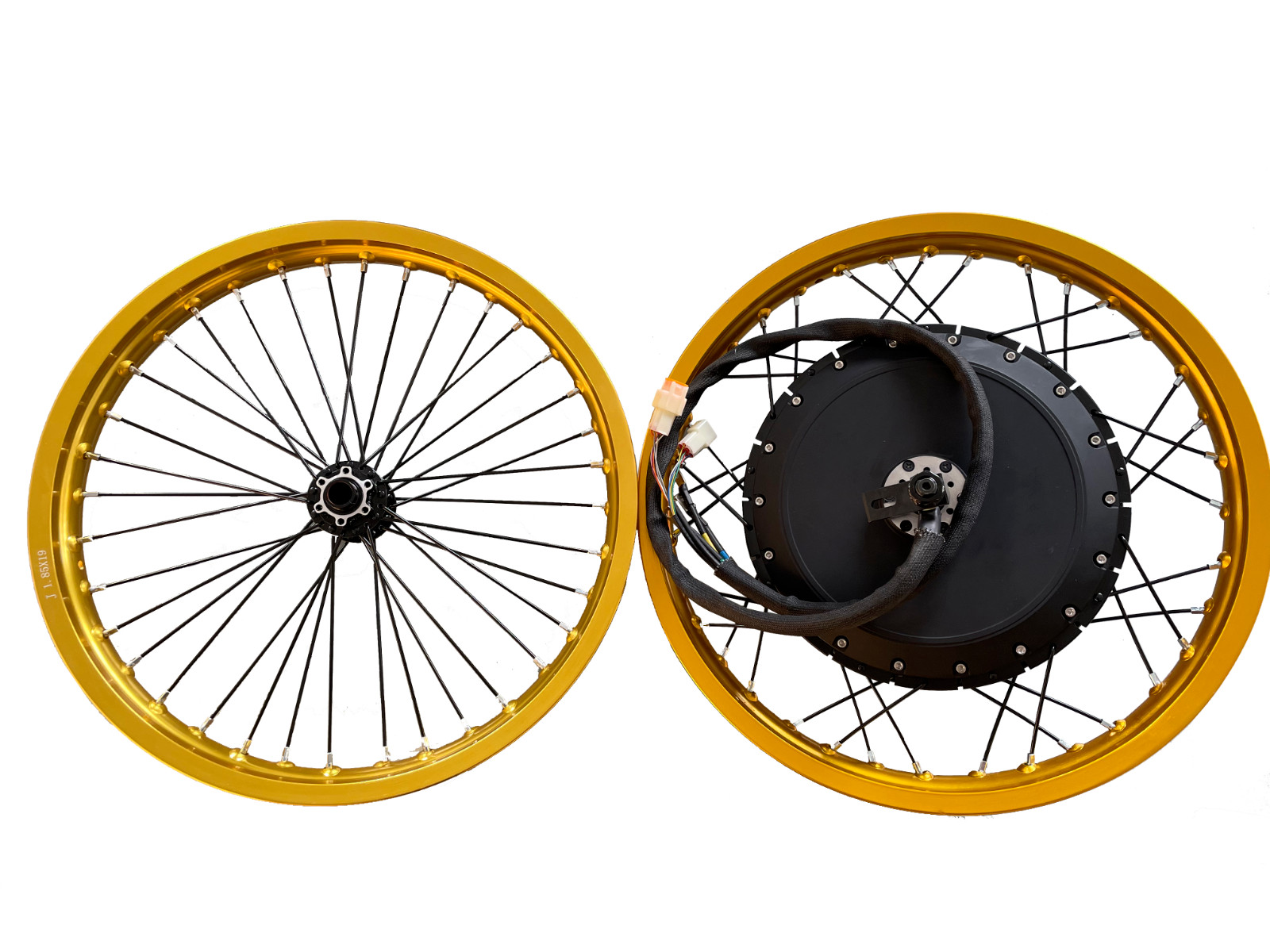 QS273/205 18/19″ 72v 8KW/5KW E-bike Rear Hub Motor Wheel with Customized colored