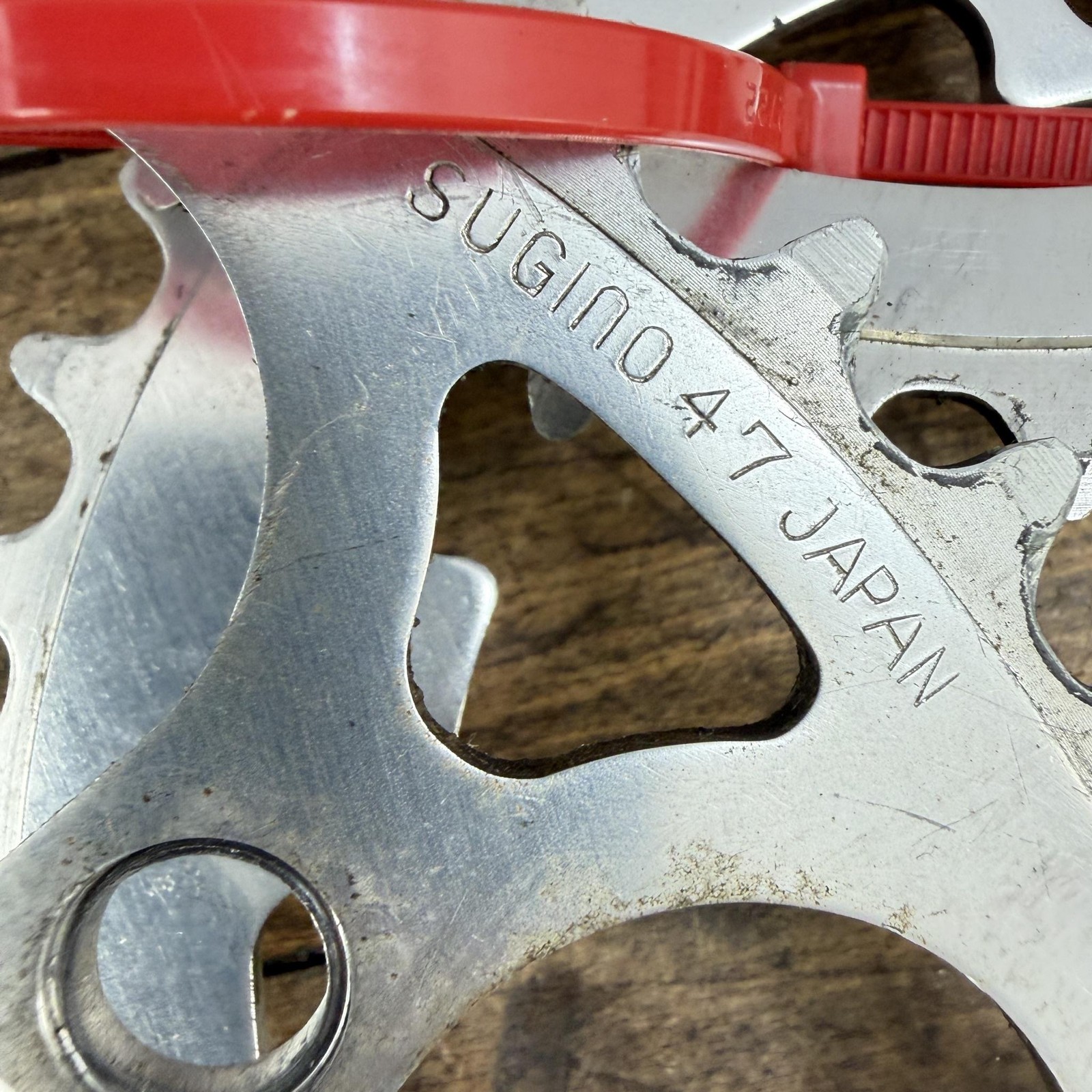 Vintage Sugino Chainring Set 47t 38t 34T 110 BCD Mighty Tour Triple 70s Wear