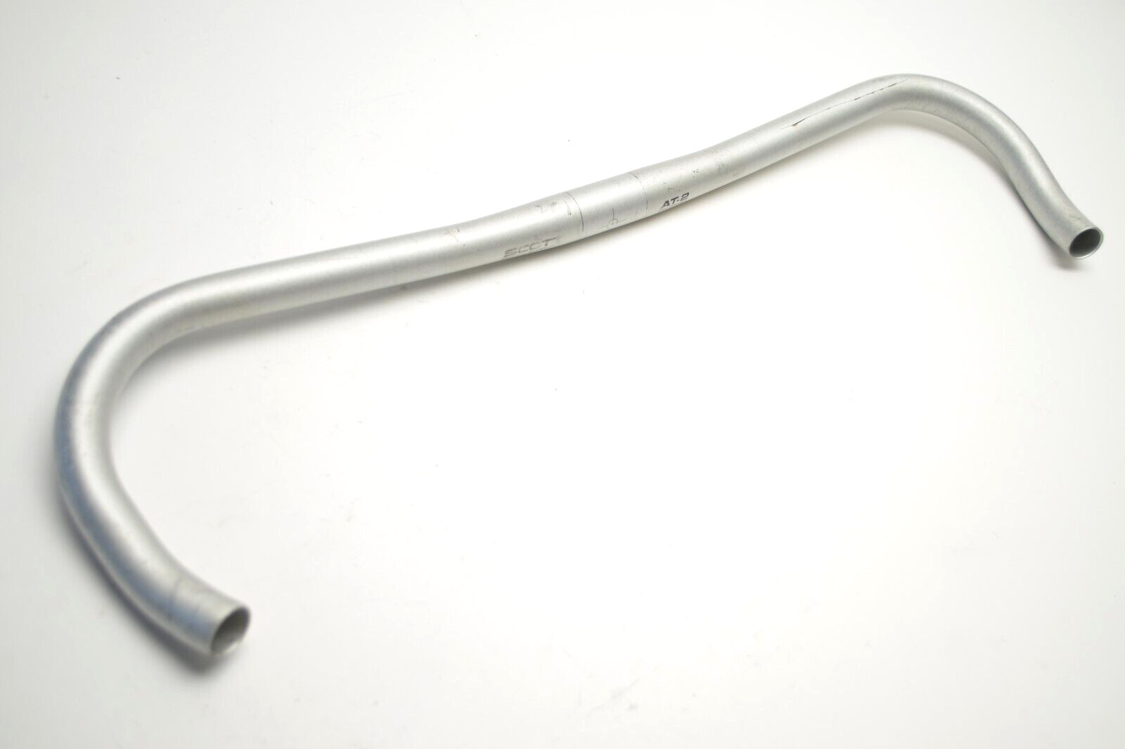 SCOTT AT-2 MOUNTAIN HYBRID BICYCLE 570 MM HANDLEBAR 150 MM REACH 25.4 MM CLAMP