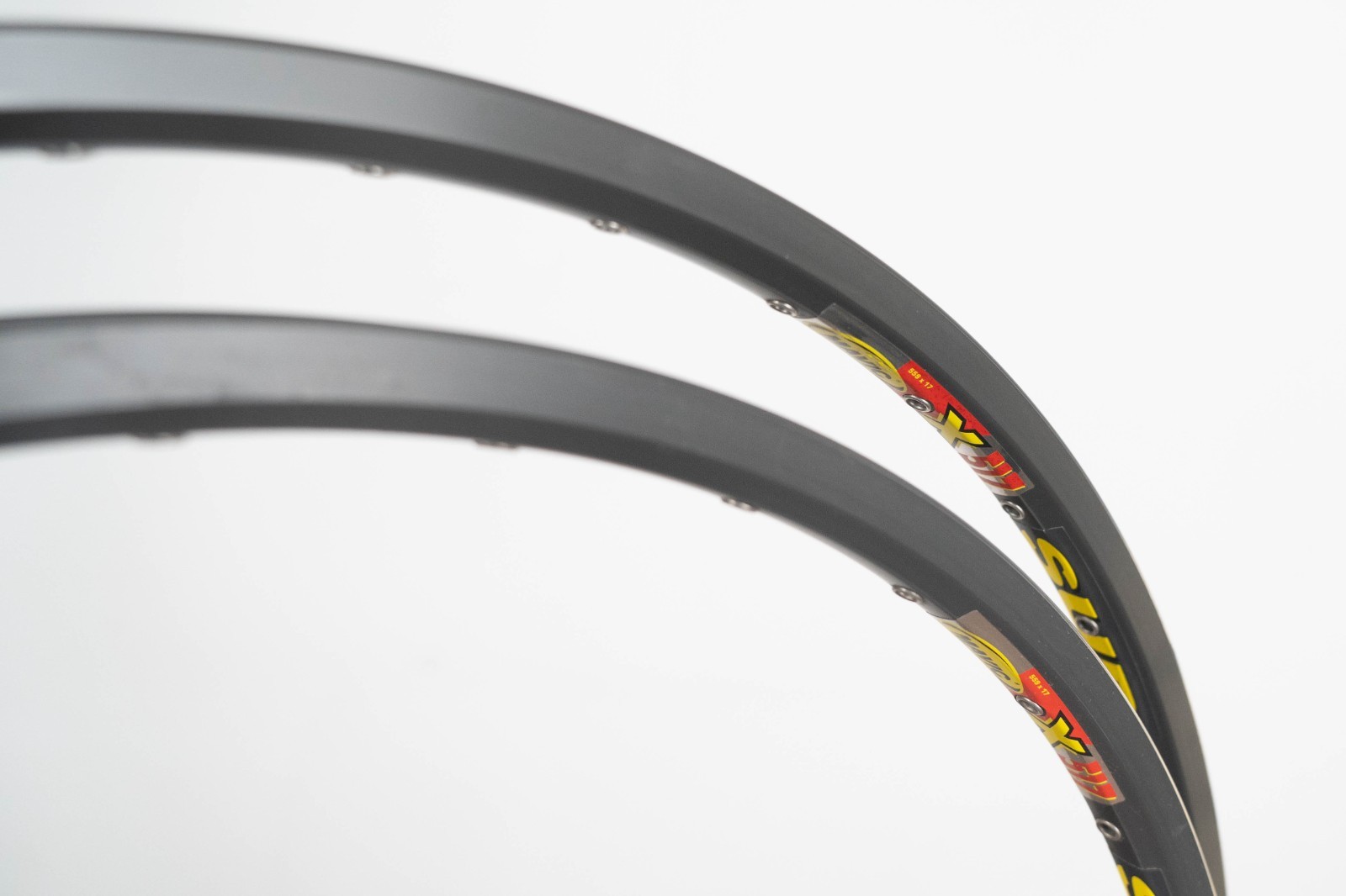 NOS MAVIC X517 SUP CLINCHER RIMS 26″ 32H VINTAGE MTB MOUNTAIN BIKE DARK