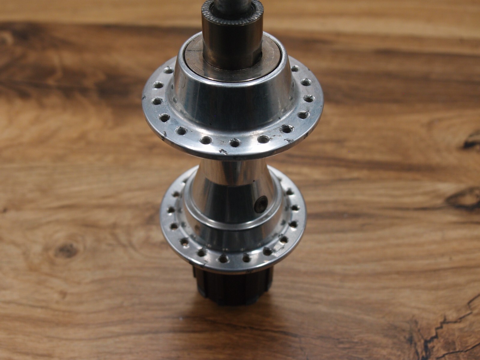 1990’s road bike rear hub EDCO Competition made in Switzerland 130 mm
