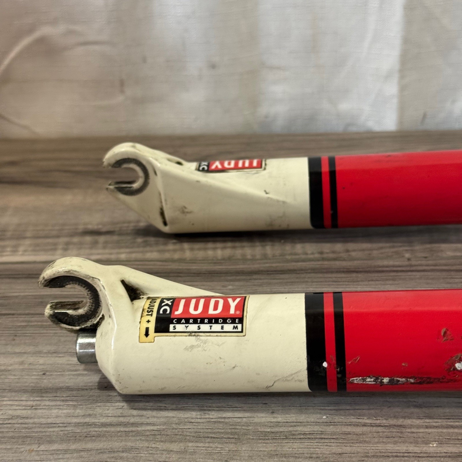 Rock Shox Judy XC 1 1/8 Threadless Suspension Fork 26 V-Brake 196mm 63mm Travel