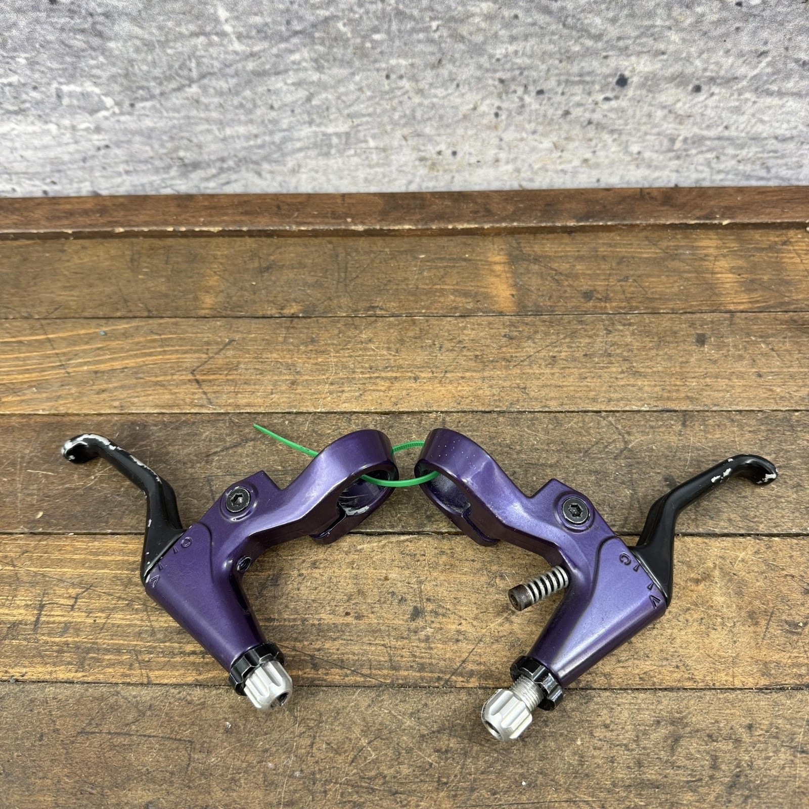 Vintage Tektro Brake Levers Pair Purple Flat Bar MTB BMX Bike Painted