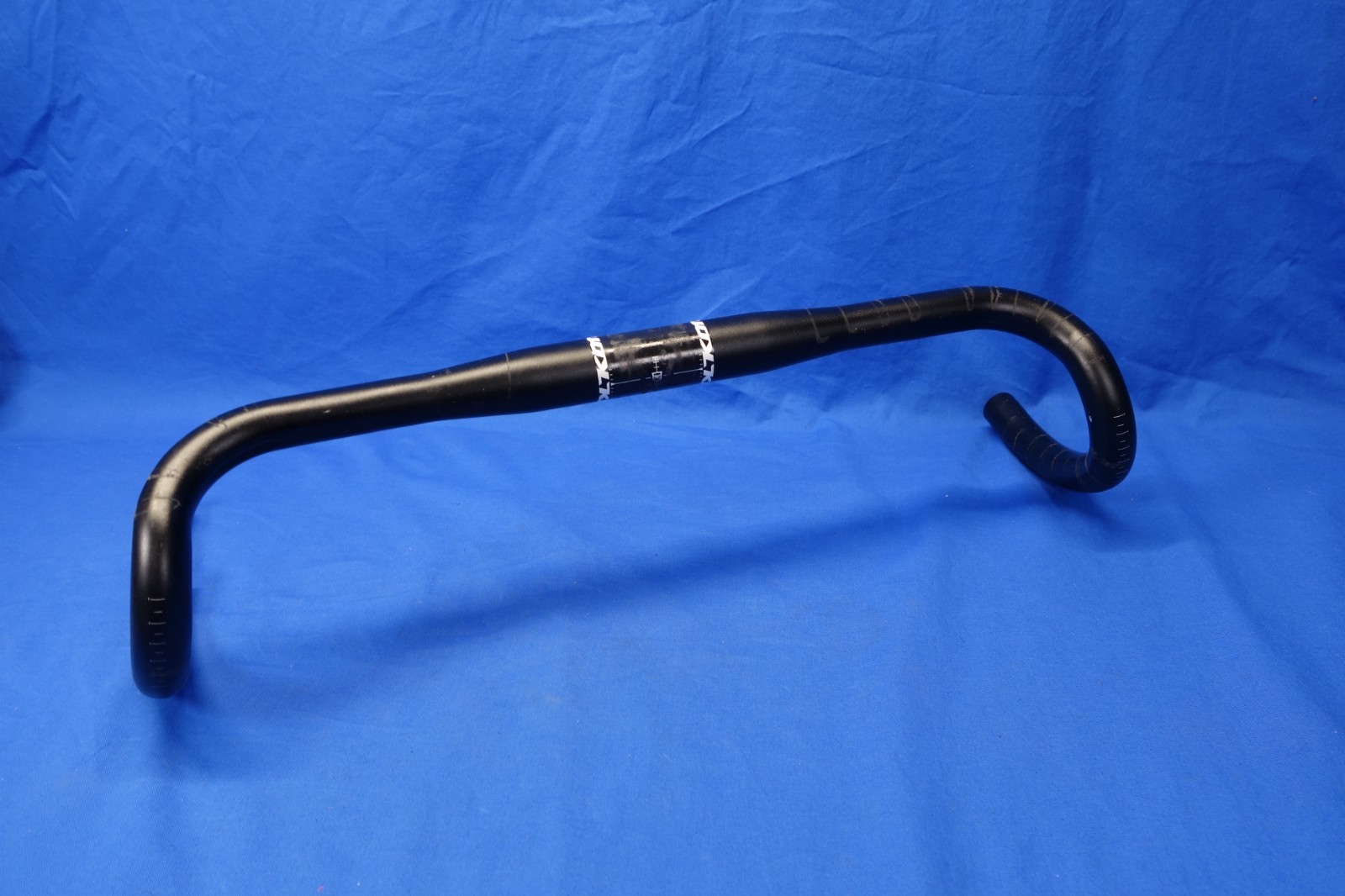 Kona Aluminum Handlebar: 46cm Width x 31.8mm Clamp, 12° Flare