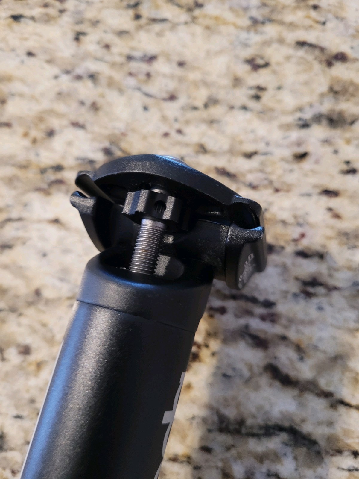 Deda Elementi RSx01 Seat Post 31.6mm x 350mm Long Black Aluminum