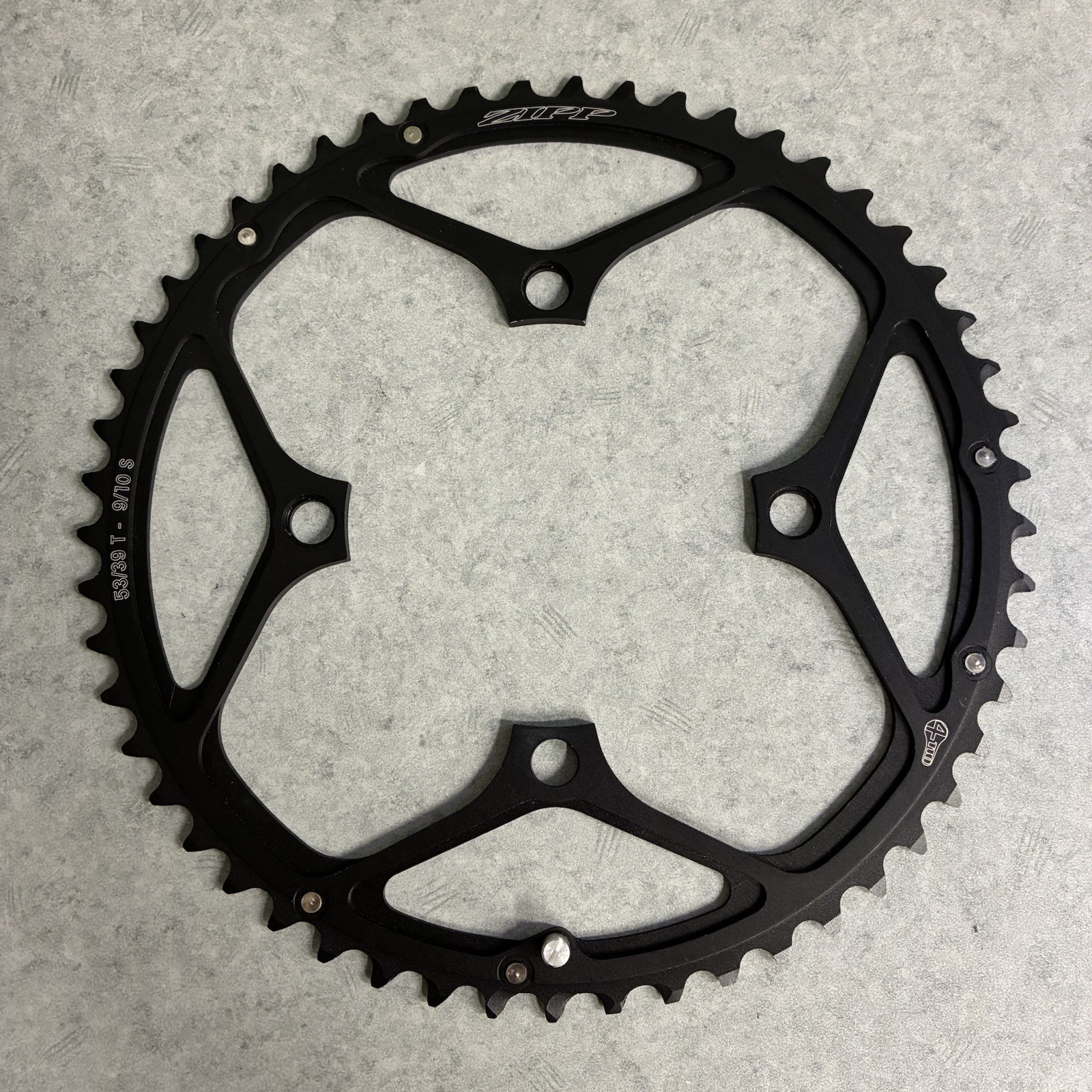 NOS ZIPP VUMA Quad Chainrings 53/39t With 110 x 4 BCD 10 Speed Black TAKE OFF