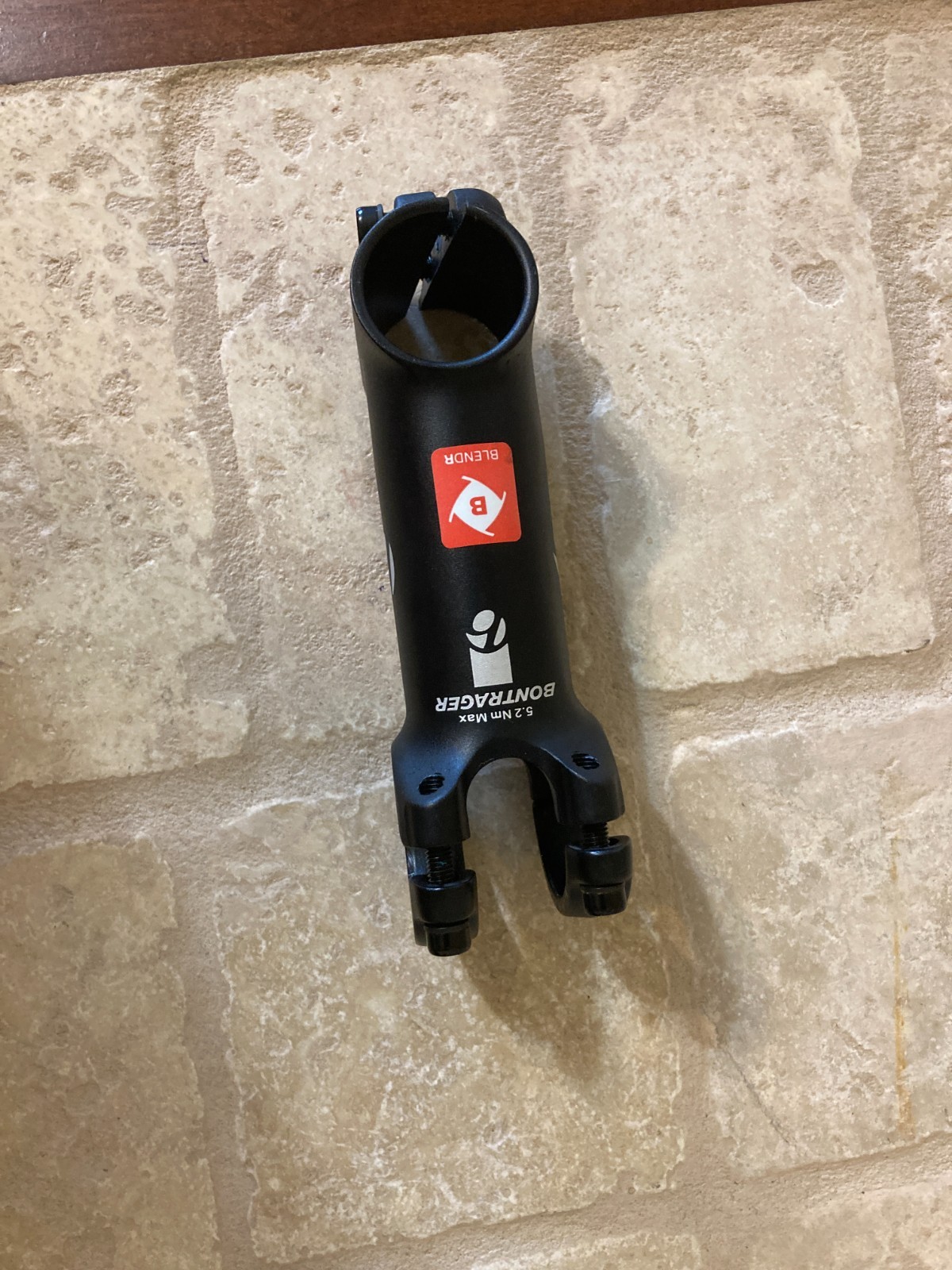 Bontrager Blendr Stem 1 1/8″ Threadless 100mm +/- 7º 31.8mm Black NEW