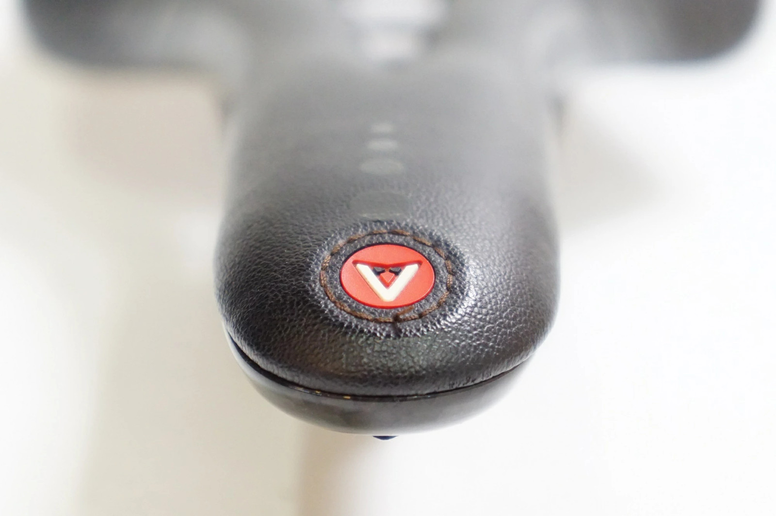 Used Astute Skycarb Vt Saddle / Baichari Kumagaya