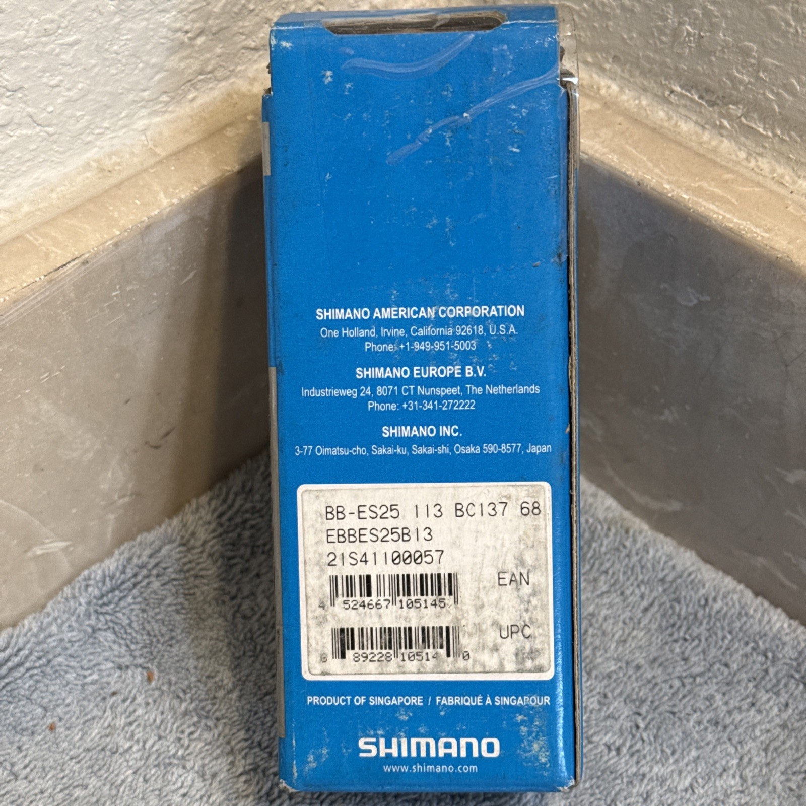Shimano BB-ES25 Bottom Bracket 68x113mm Octalink V2 Spline English [caw]
