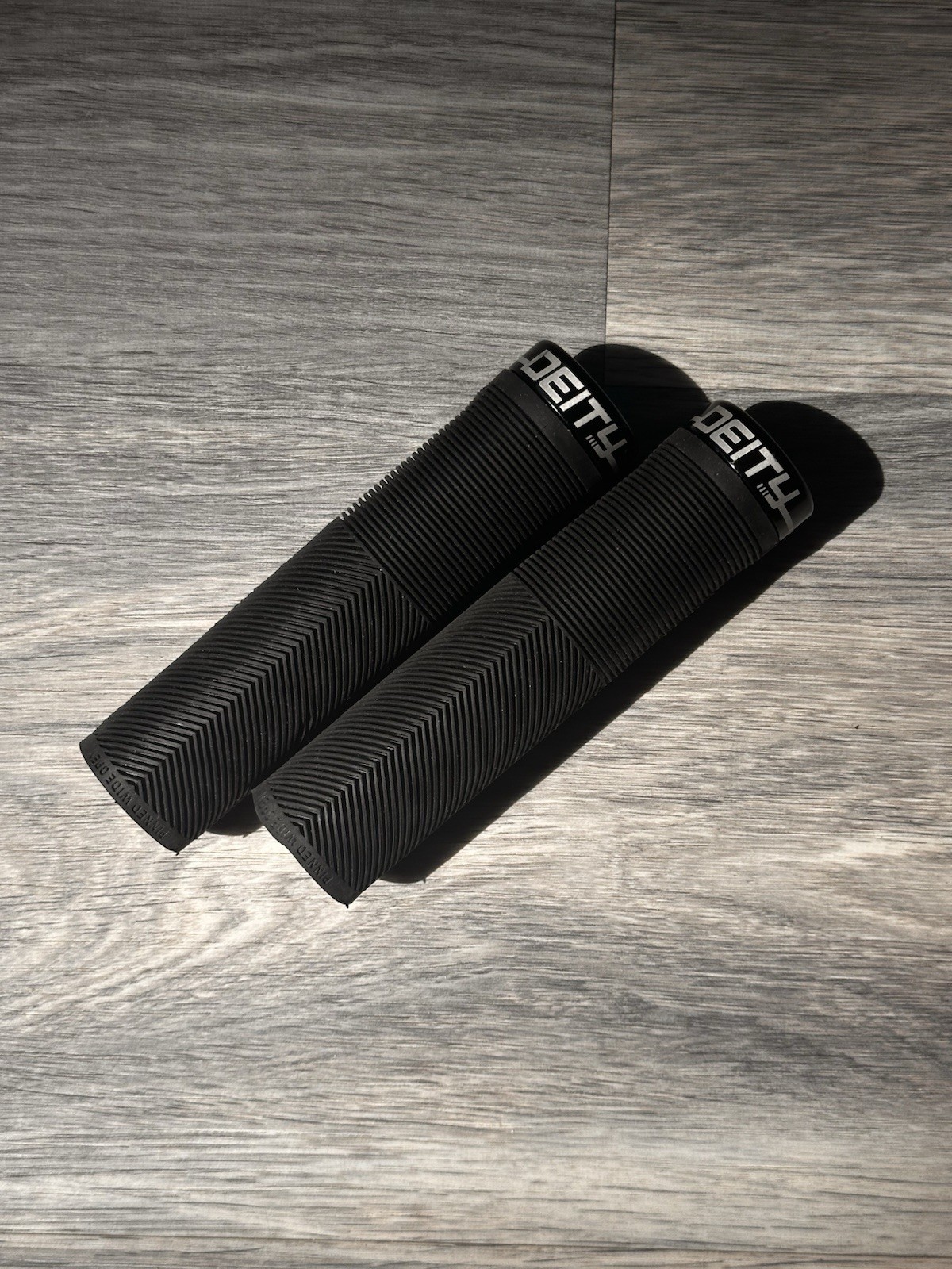 Deity Mountain Bike Grips Lock-On