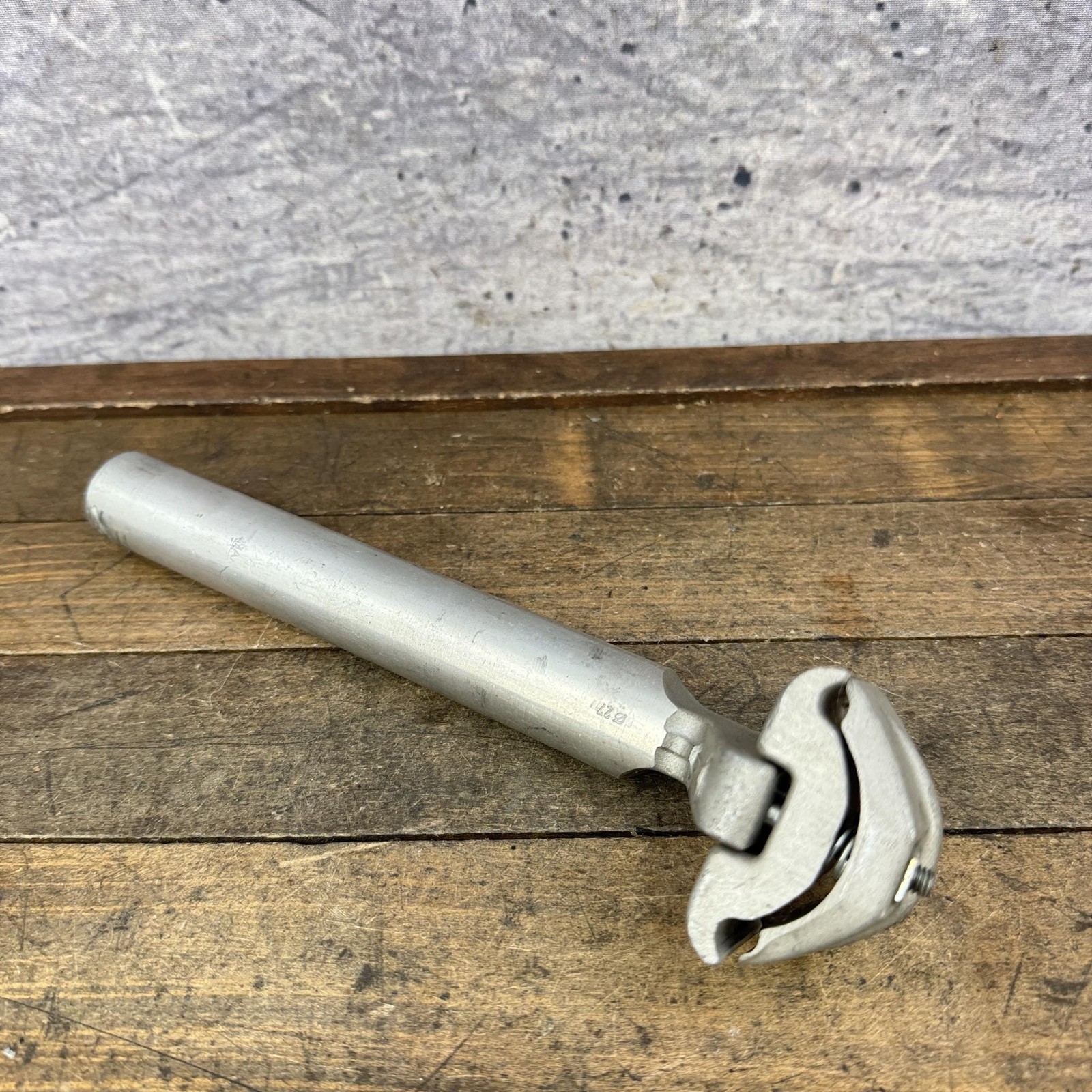 Vintage Avocet Seatpost 27mm Silver Alloy Post 27.0 mm 285g Road MTB Bike 80s