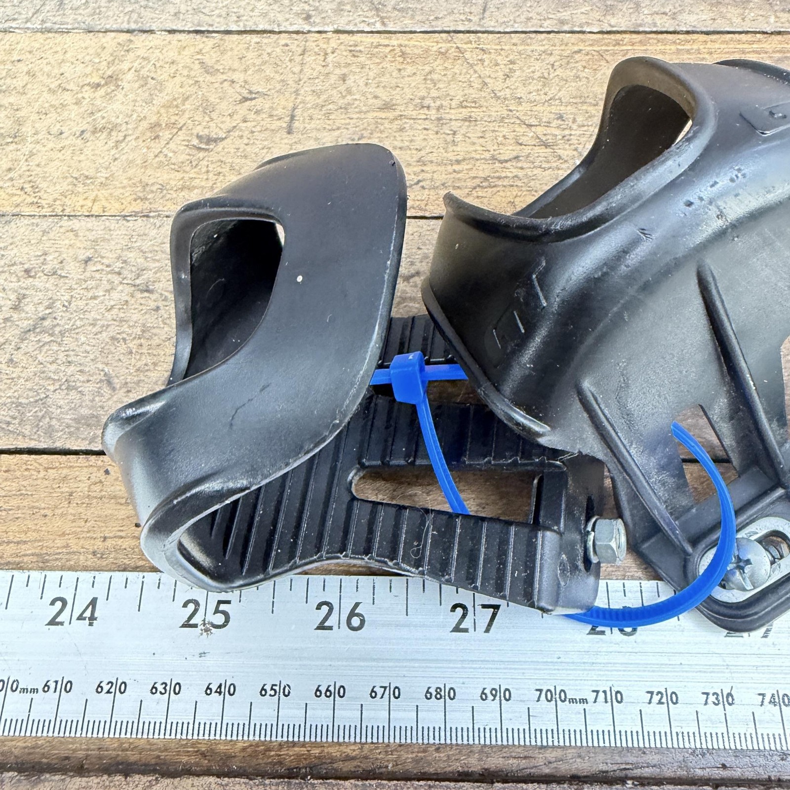 Vintage GT Toe Clips Black 90s MTB Plastic Pair Bike Pedal 85g Cycling