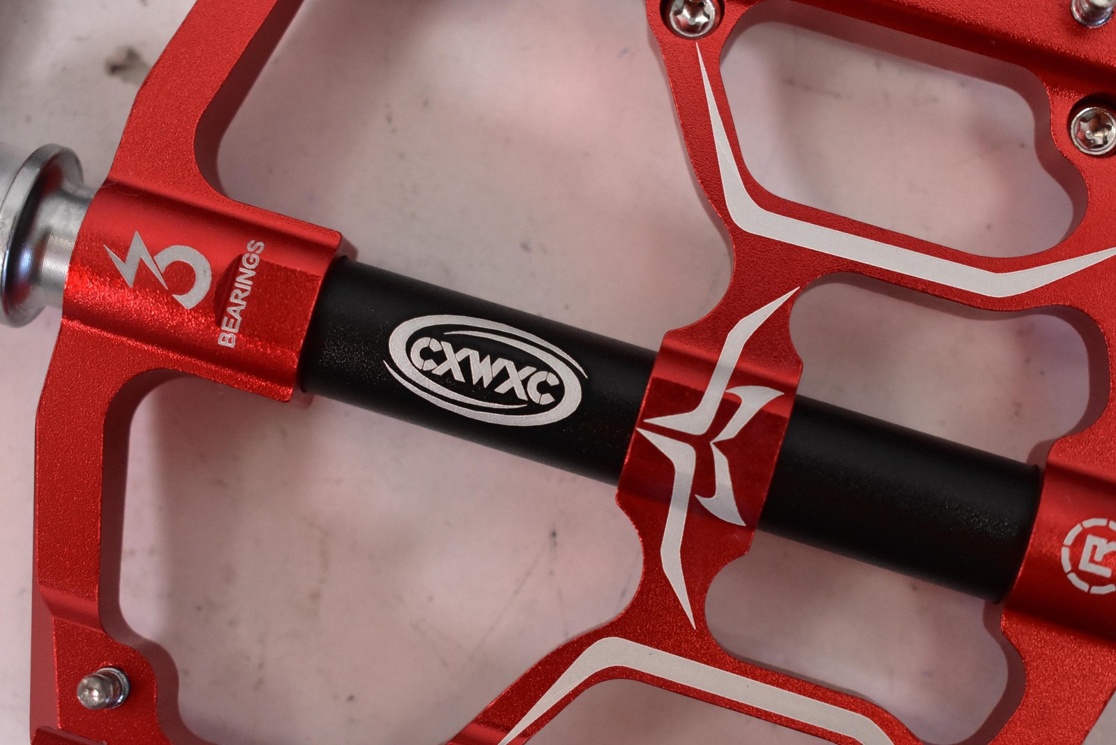 CXWXC CX-V15 Flat Platform Pedals 9/16 In 120mm Red Aluminum Sealed Bearings