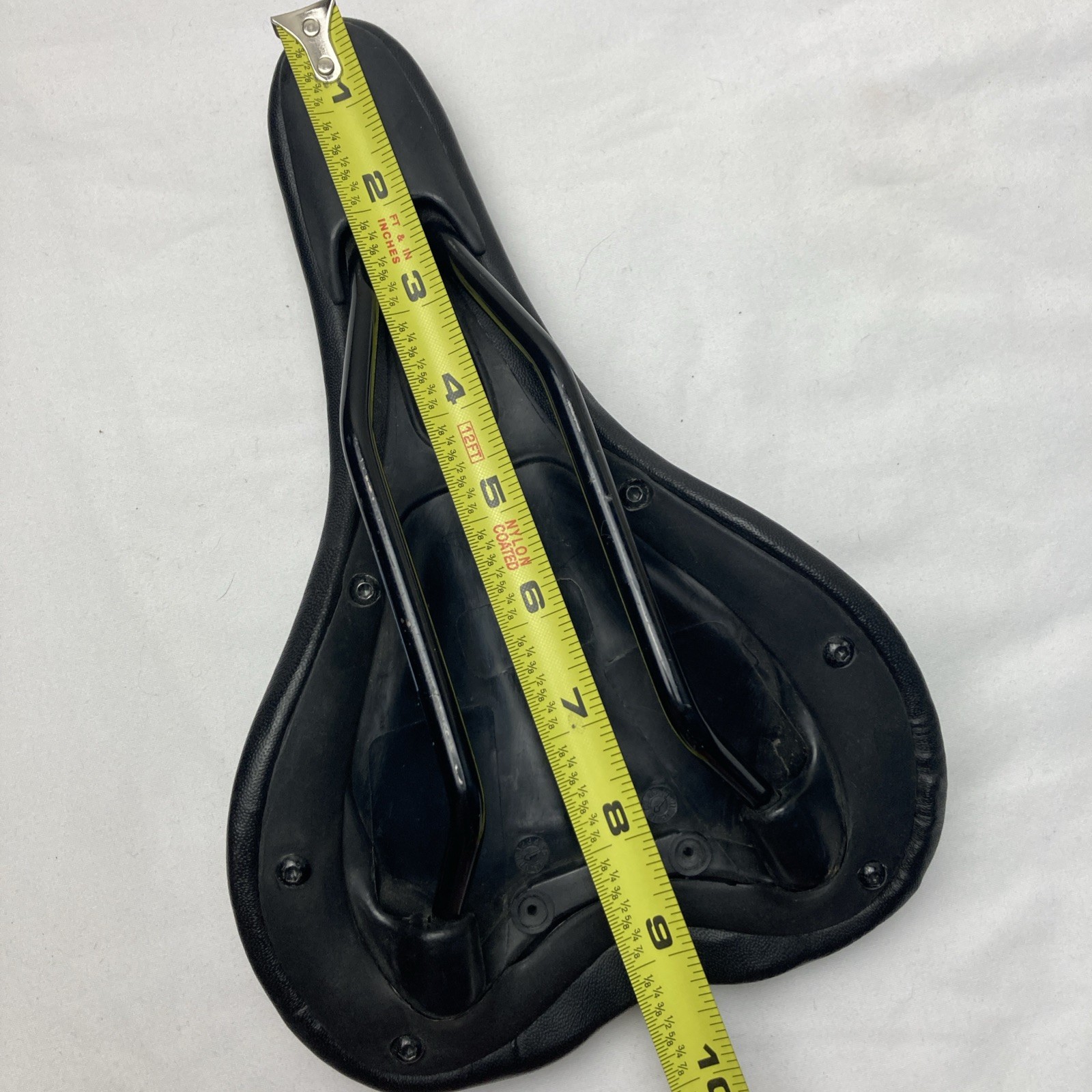 Oval Concepts Bike Saddle – Black with Gray Accents 7x7mm rail clamps