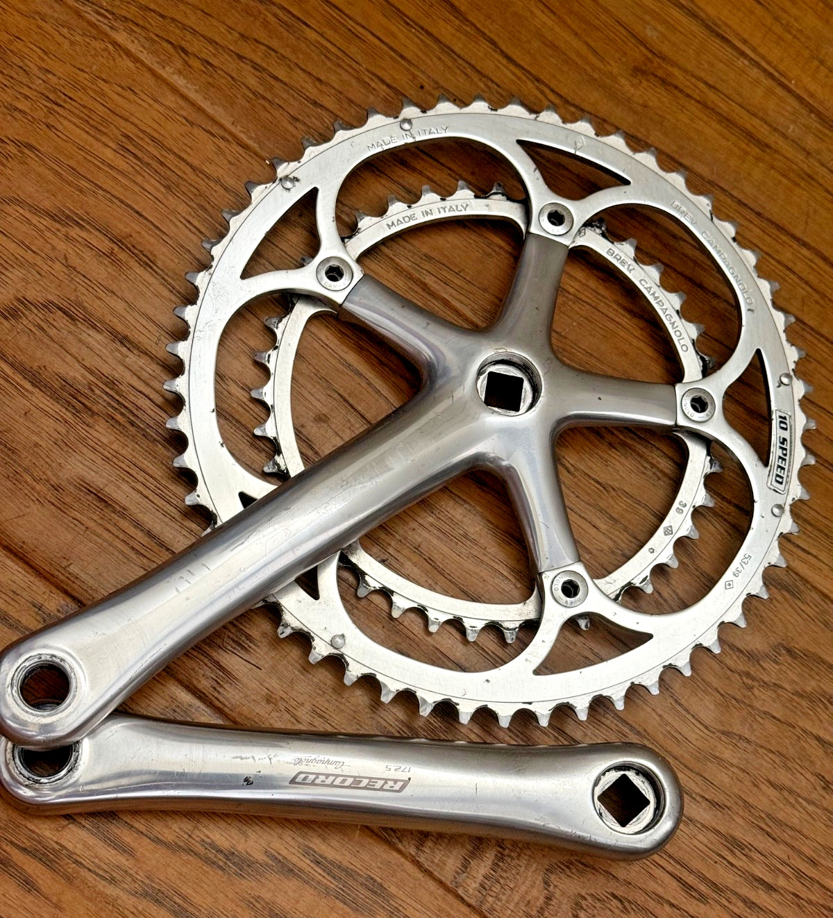 CAMPAGNOLO RECORD 10 SPEED ROAD BICYCLE 172.5 MM 53/39 TOOTH CRANK SET w/ BB ITL
