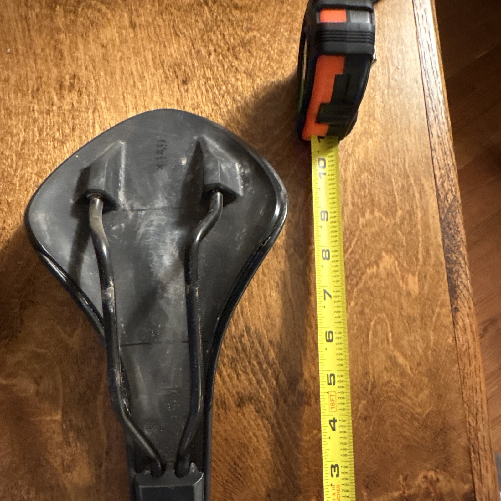 Fizik Road/Mountain/Hybrid Bike Saddle Seat – Black Synthetic/Steel 10×5 in