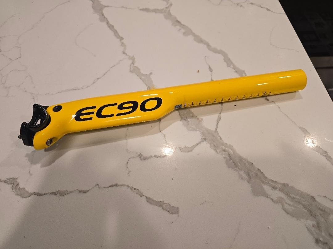 EC90 Yellow Carbon Fiber Bicycle Seat Post Mountain Bike Seatpost /30.8/350mm