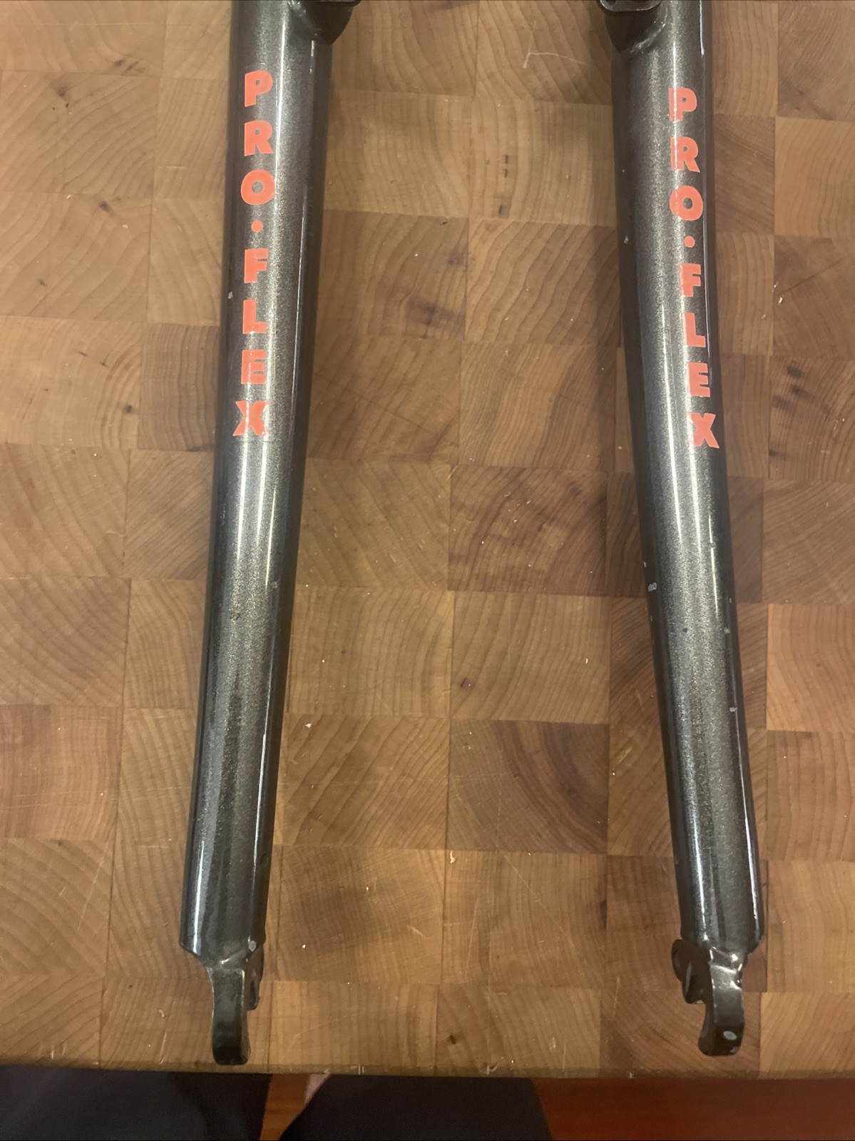 Vintage Unused PRO-FLEX Threaded Fork • 1-1/4″ x 150mm x 26″ • Cr-Mo 4130. (FSW)