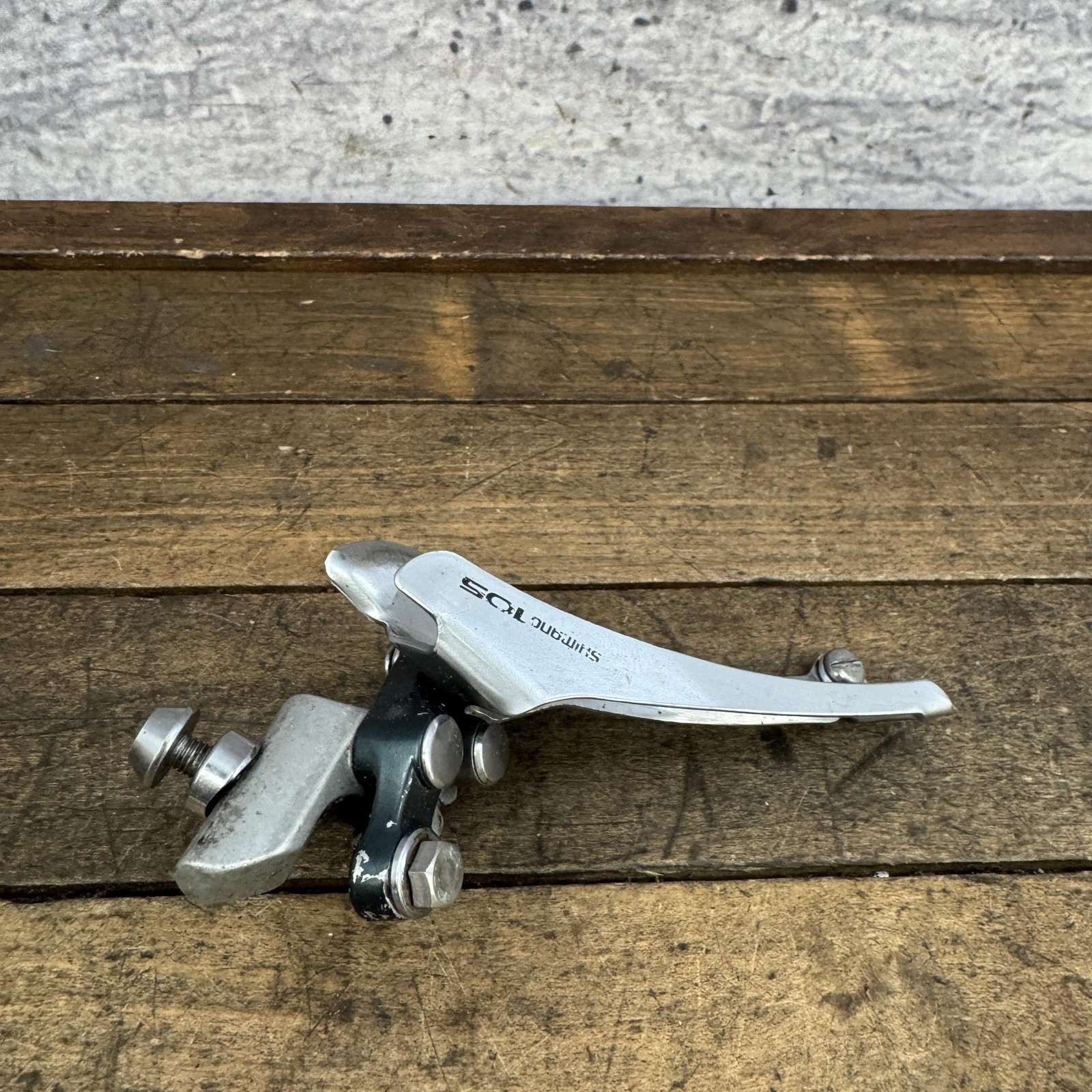 Vintage Shimano 105 FD-1050 Front Derailleur Braze-On Double Bottom Pull Japan