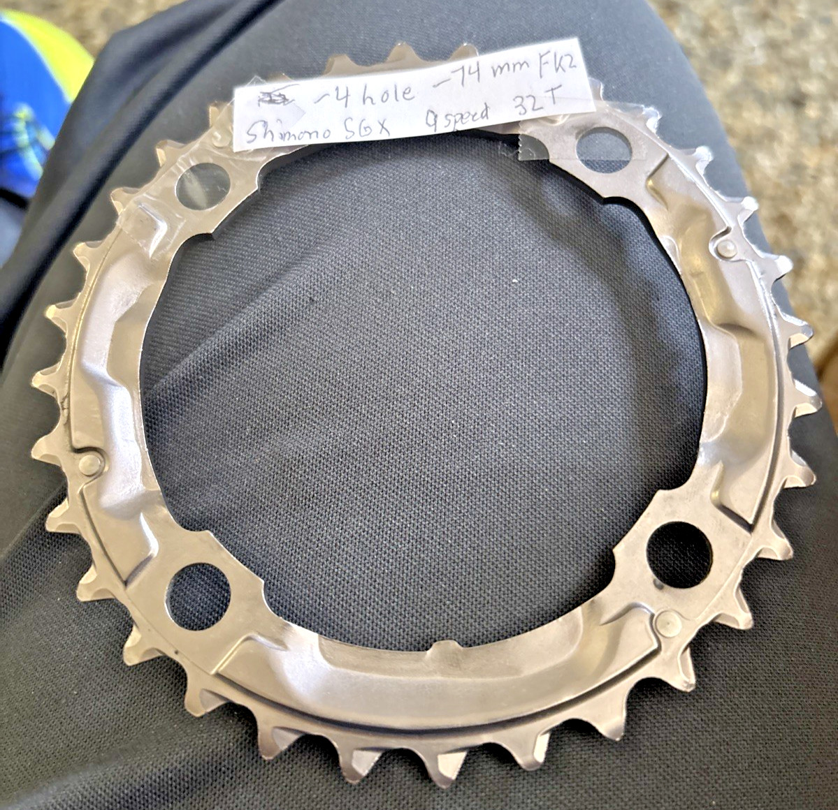 Shimano SGX – 4 Hole 74mm FK2 32T 9 Speed Chainring