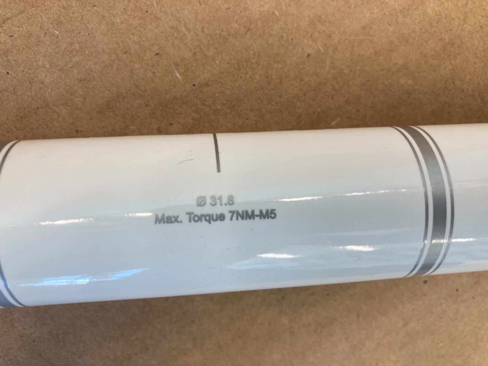 Road Drop Handle Bar . 400mm-width, 70mm-reach; 120mm.-drop.Powder coated White