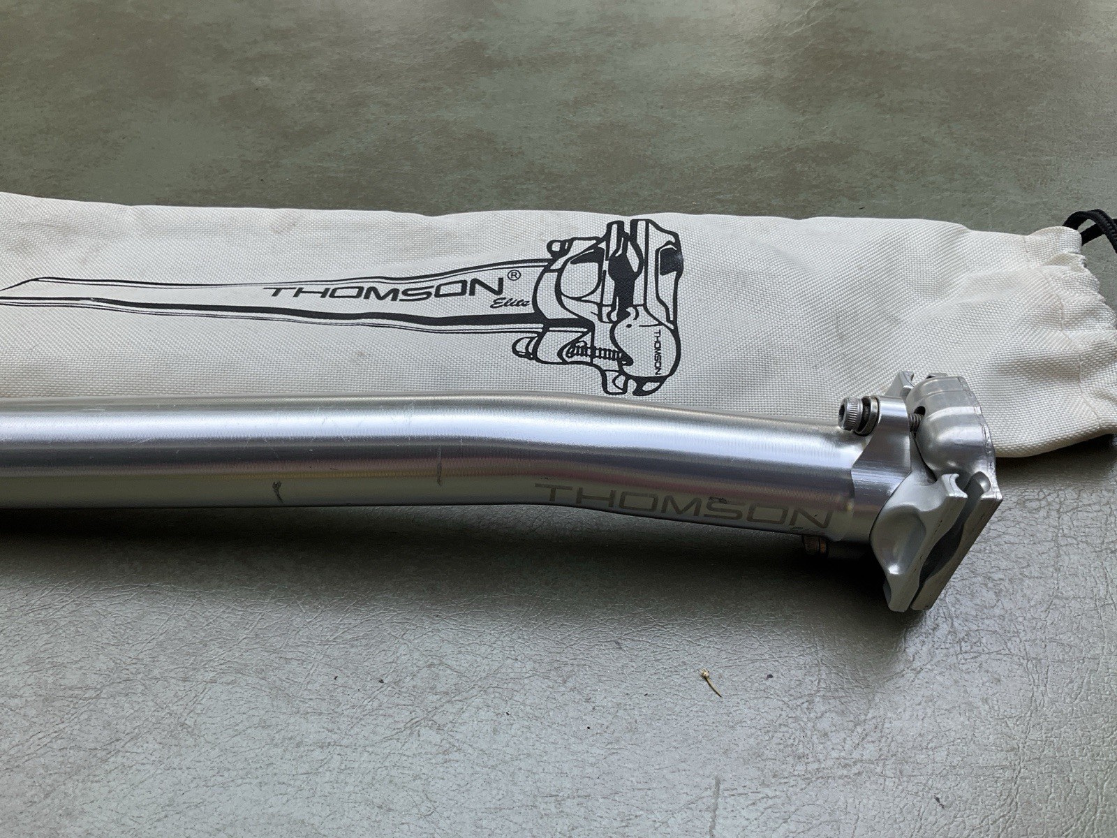 Thomson Elite Setback Seatpost 30.9 X 410mm – Silver SP-E127-SB