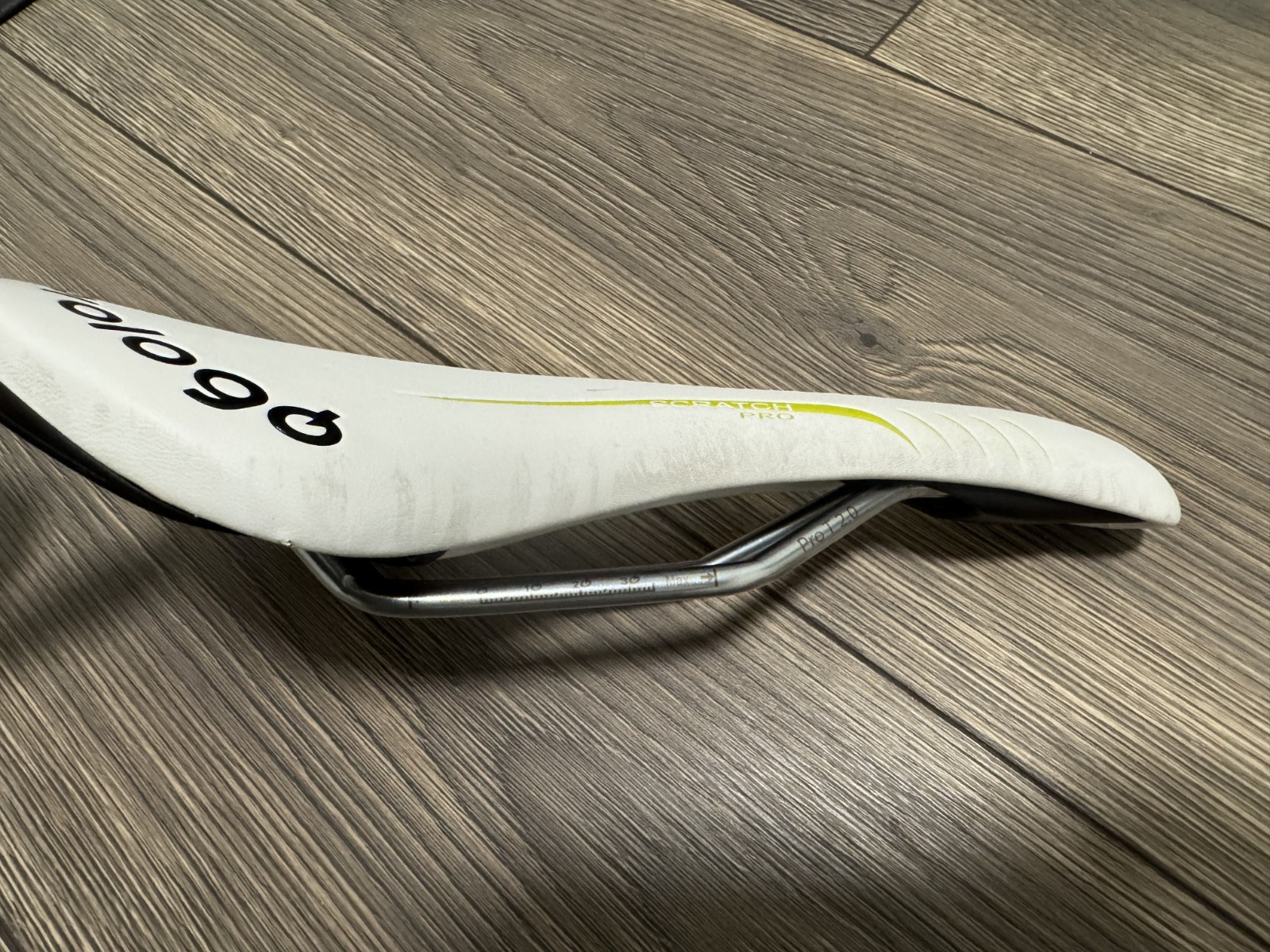 Prologo Scratch Saddle White Road Bike Saddle