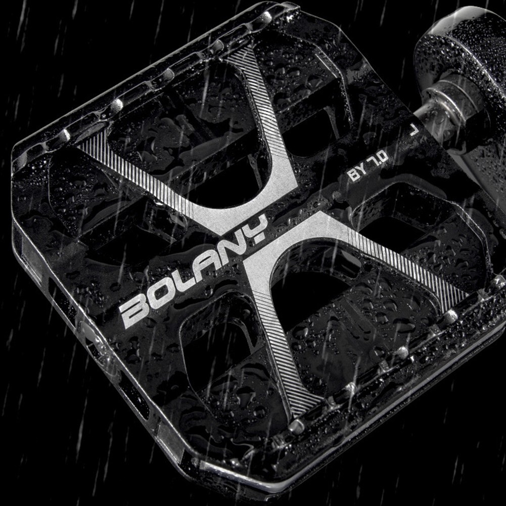 Bright And Eye Catching Type C Bearing Pedals For Night Cycling Useful