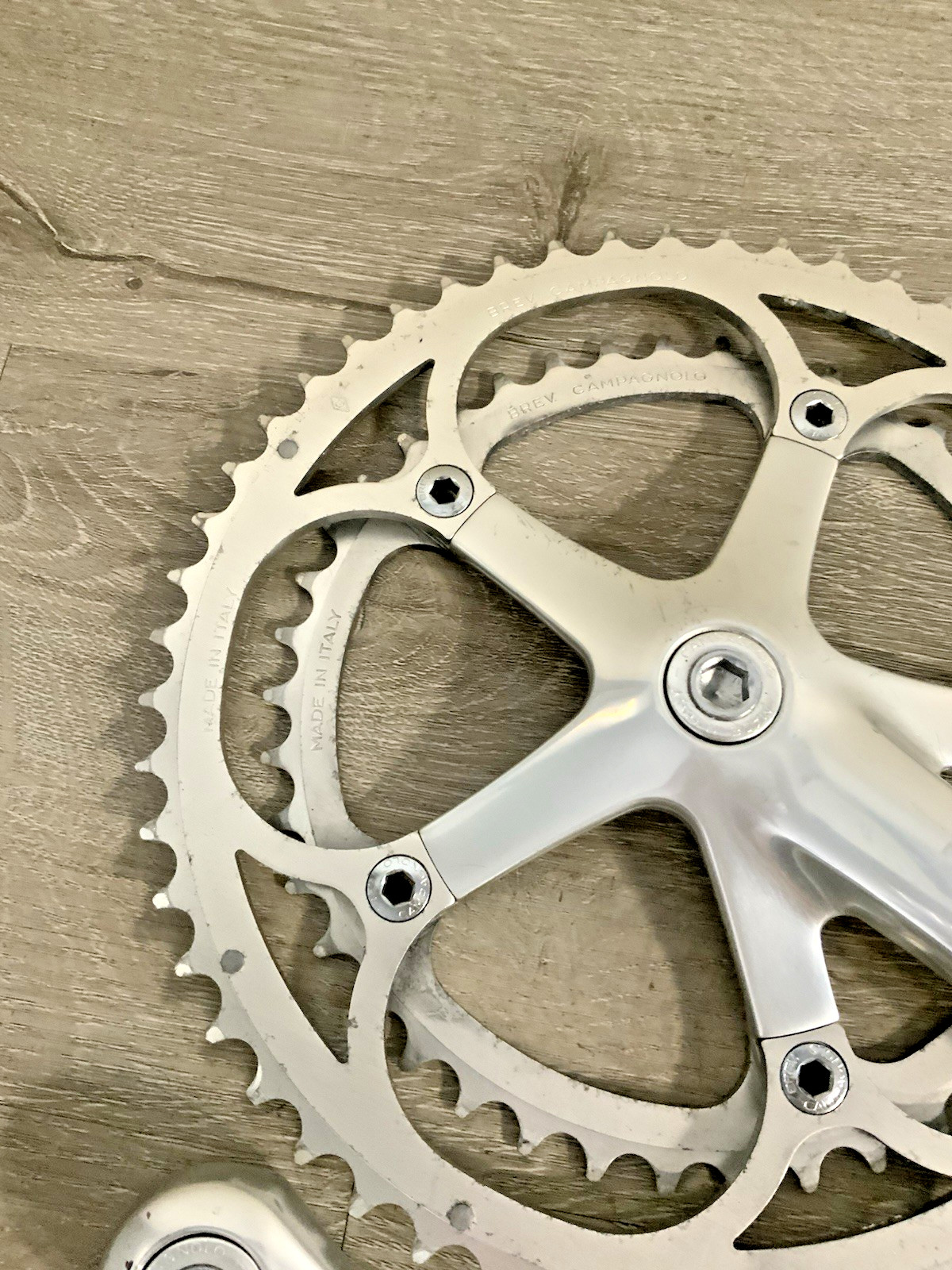CAMPAGNOLO VELOCE CRANKSET DOUBLE 172.5 MM ARMS 53-39 TOOTH 9 OR 10 SPEED