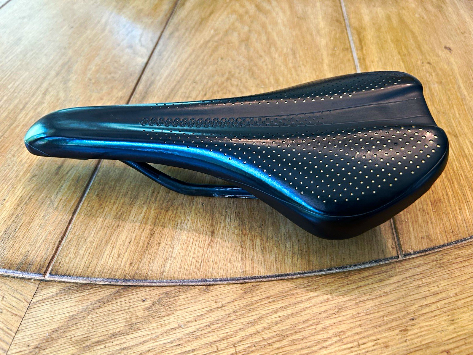Bontrager Arvada Pro Black Bicycle Saddle Seat, Carbon Rails, Synthetic Material