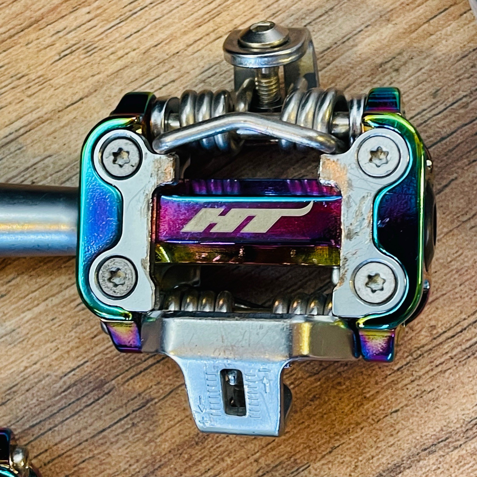  HT M1 Leopard Mountain Bike Pedals Oil Slick Stainless Sealed Cleats