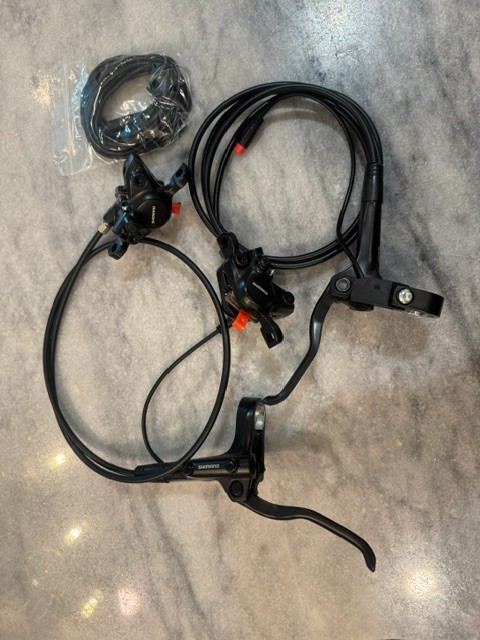 Shimano MT200 Hydraulic Disc Brake Set BL MT200 w 203mm Rotors