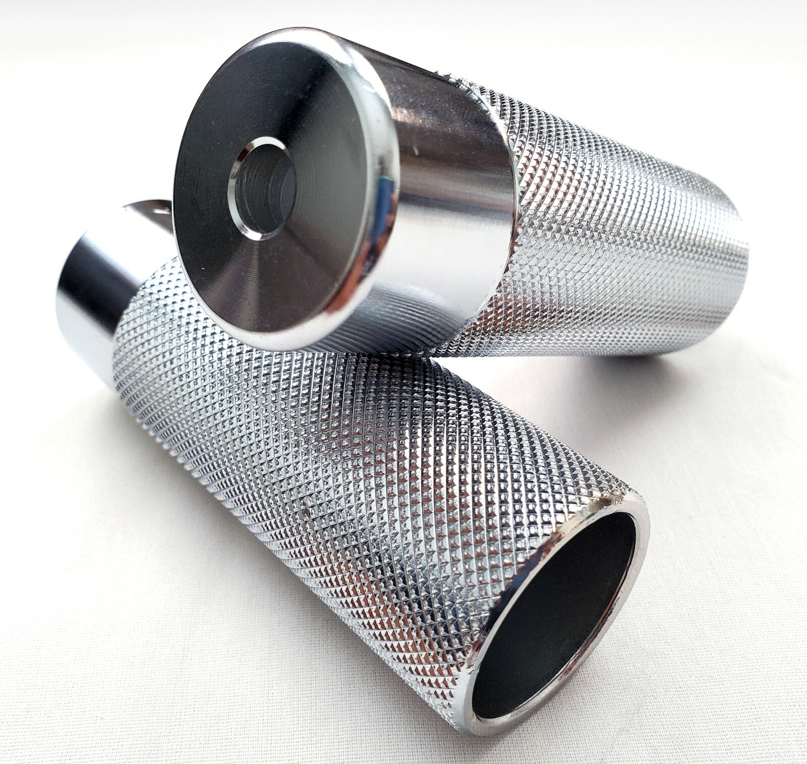 BMX Freestyle Steel Pegs 3/8″ 1-1/2 x 4-1/4 Chrome