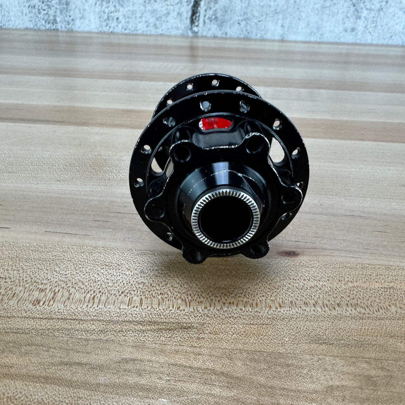 DT Swiss 240 6-Bolt 15mm x 100mm 6 Bolt Disc Brake 28 Hole Front Hub 164g