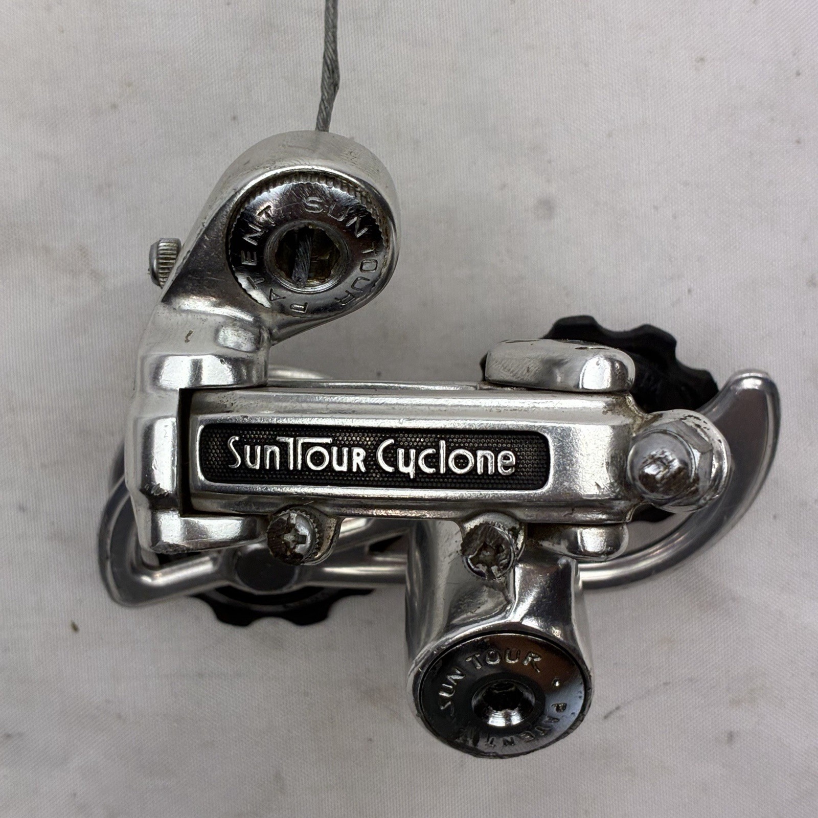 Vintage Suntour Cyclone Rear Derailleur Short Cage Bolt-On Japan 185g Road Bike