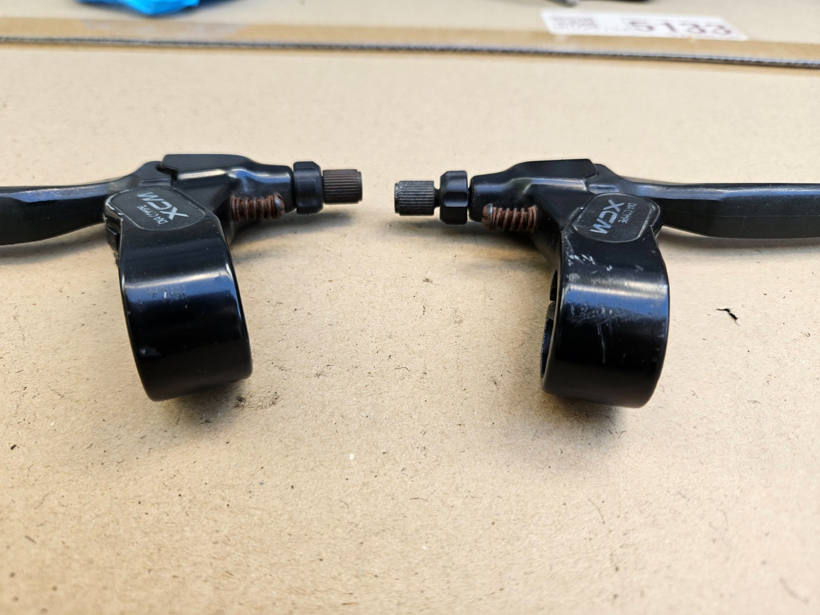 Vintage Dia Compe XCM Mountain Hybrid Bike Brake Levers Black Japan low miles