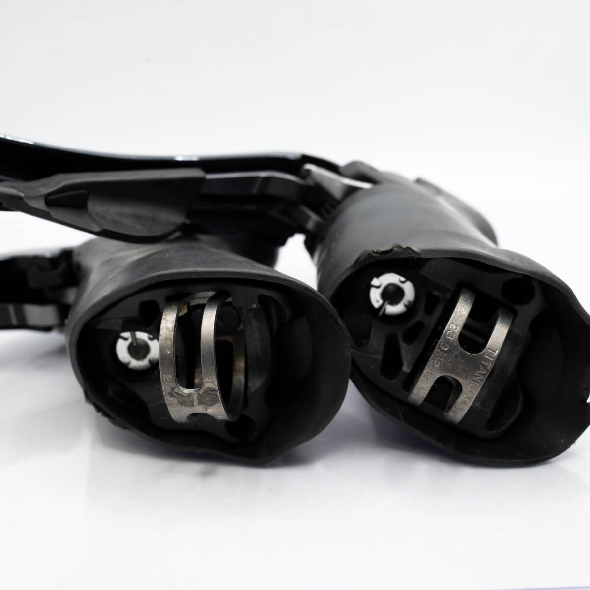 Shimano DURA-ACE ST-9001 STI Shifter Brake Lever Set 2×11 Speed Road Bike