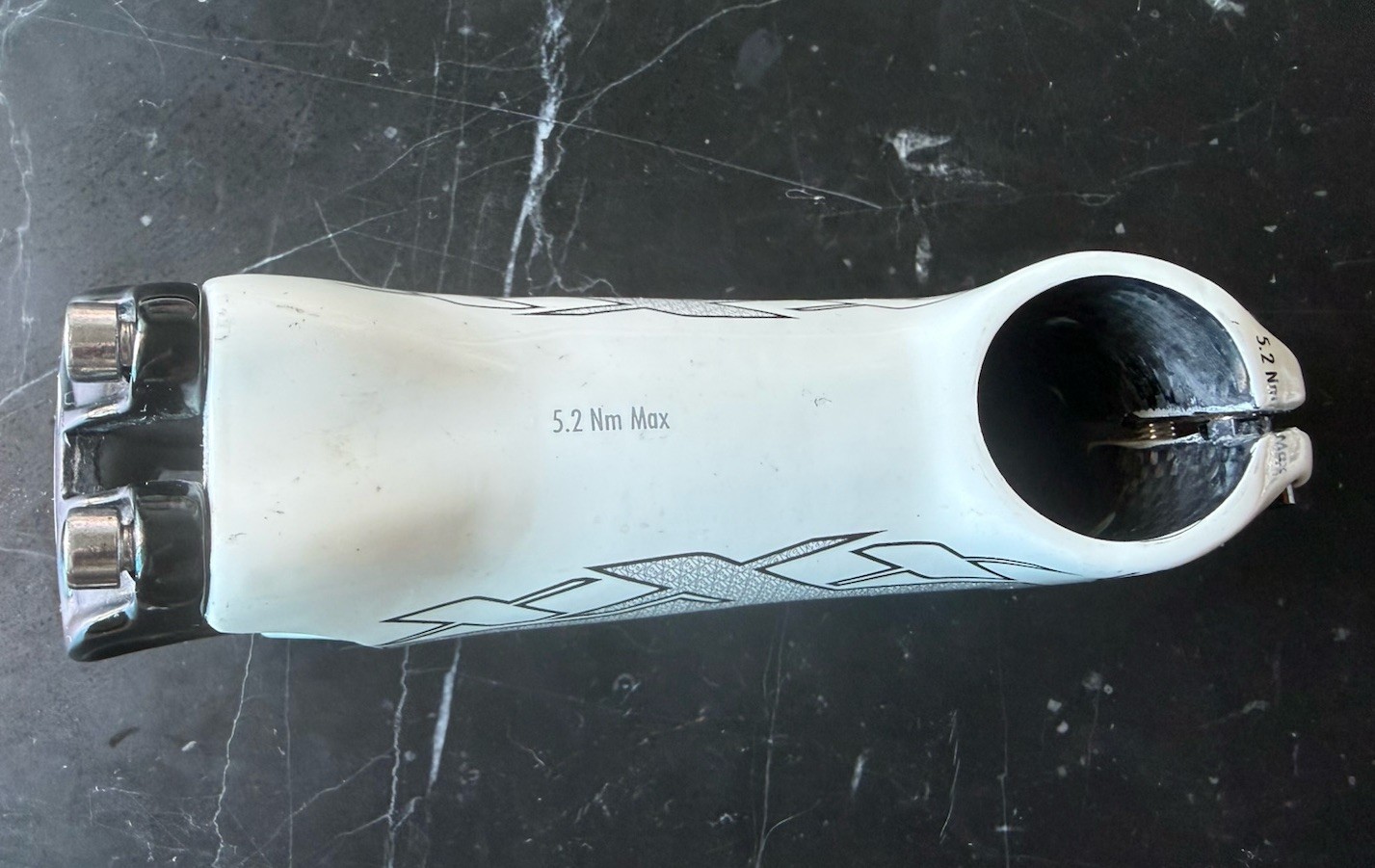 Bontrager XXX Carbon Stem 100 mm 7 degree 31.8 gloss White light road bike